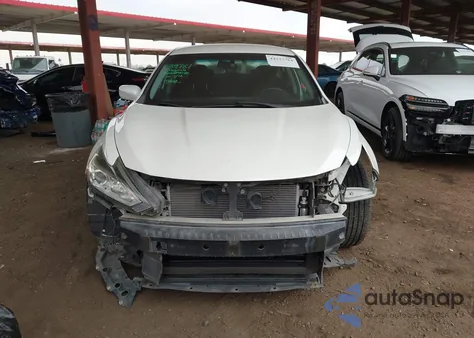 2016 Nissan Altima 2.5 Sv z USA, uszkodzony, nr VIN 1N4AL3AP8GC279818